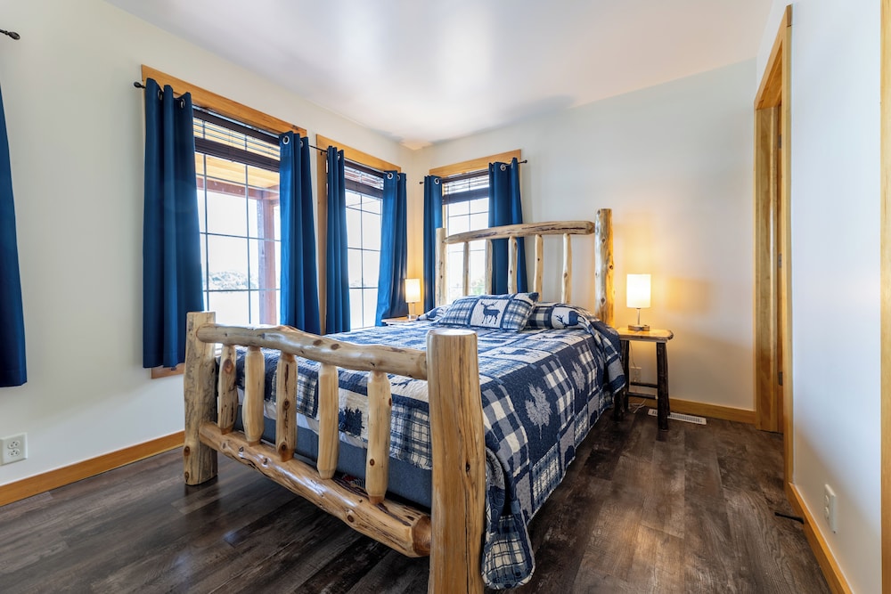 Keweenaw Waters Resort - photo 47