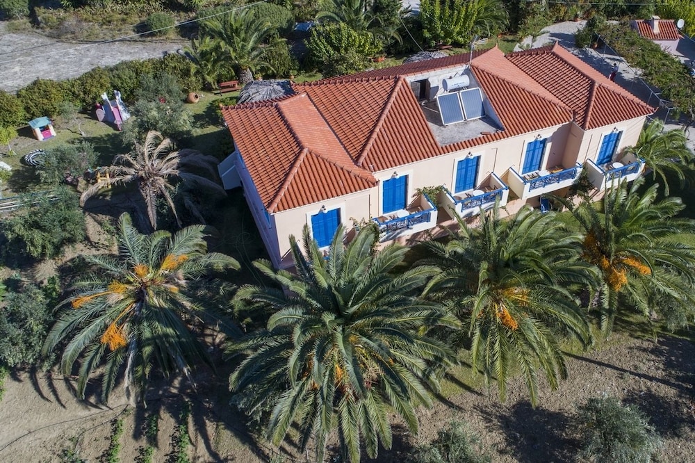 Casa Kounopetra — 4-Star Luxury Hotel in Kefalonia, Greece