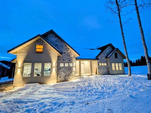 BRAND NEW World Adventure at Aspen Crest in Beaver, United States