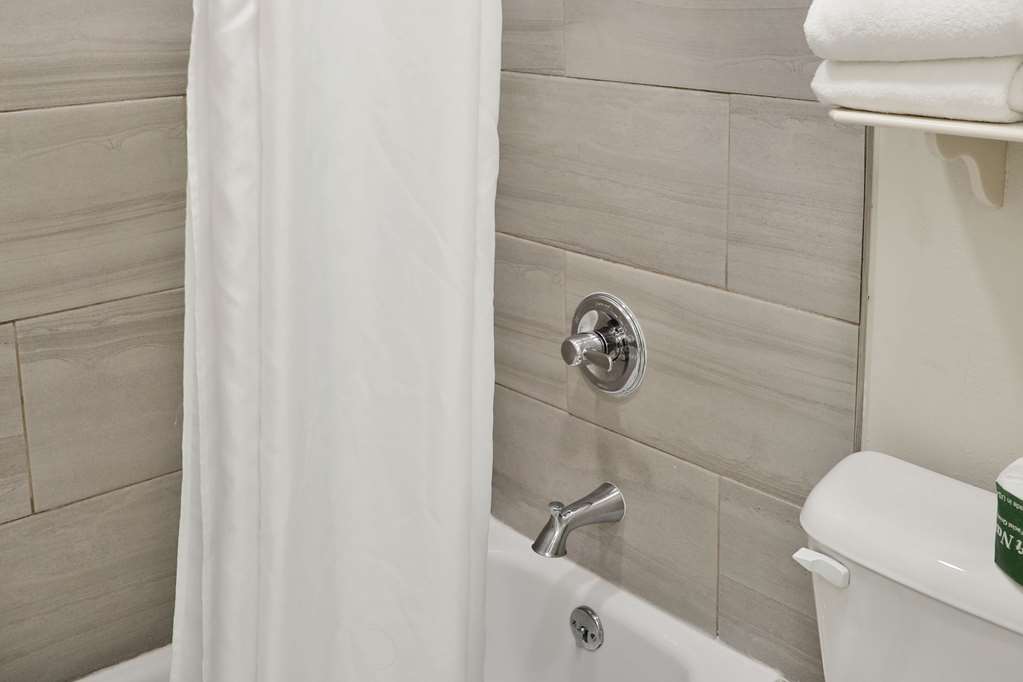 Quality Inn Aurora Denver - photo 9