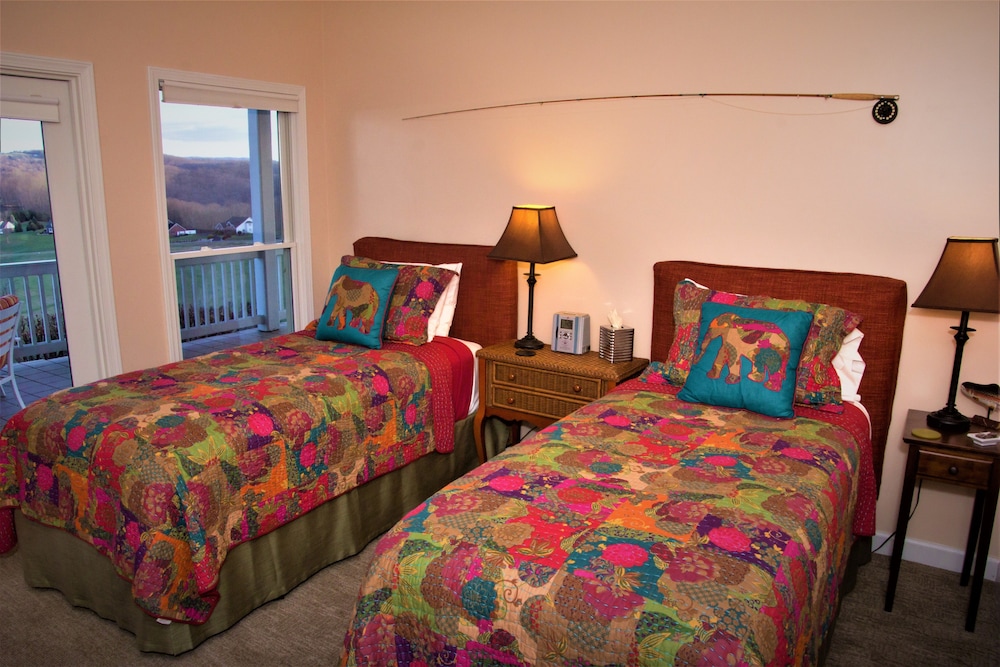 Inn at Riverbend - photo 20