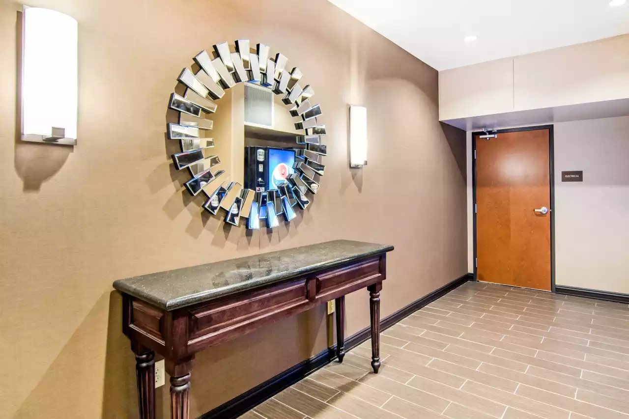 Comfort Inn & Suites Independence - photo 8