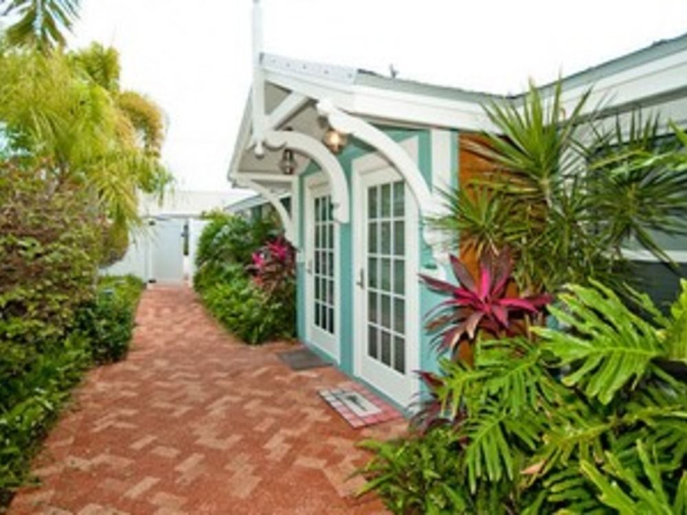 Palm Isle 3208 by RedAwning - last minute hotel in Holmes Beach