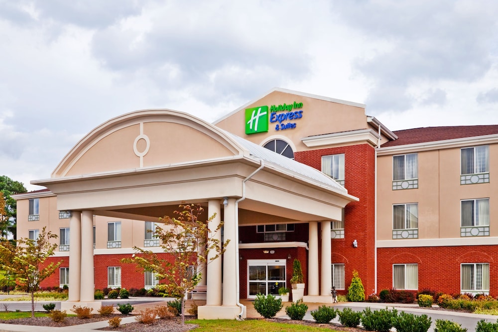 Holiday Inn Express & Suites Dickson an IHG Hotel - featured photo