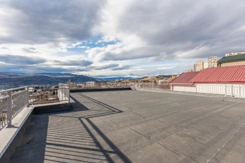 Fresh Air & Panoramic View