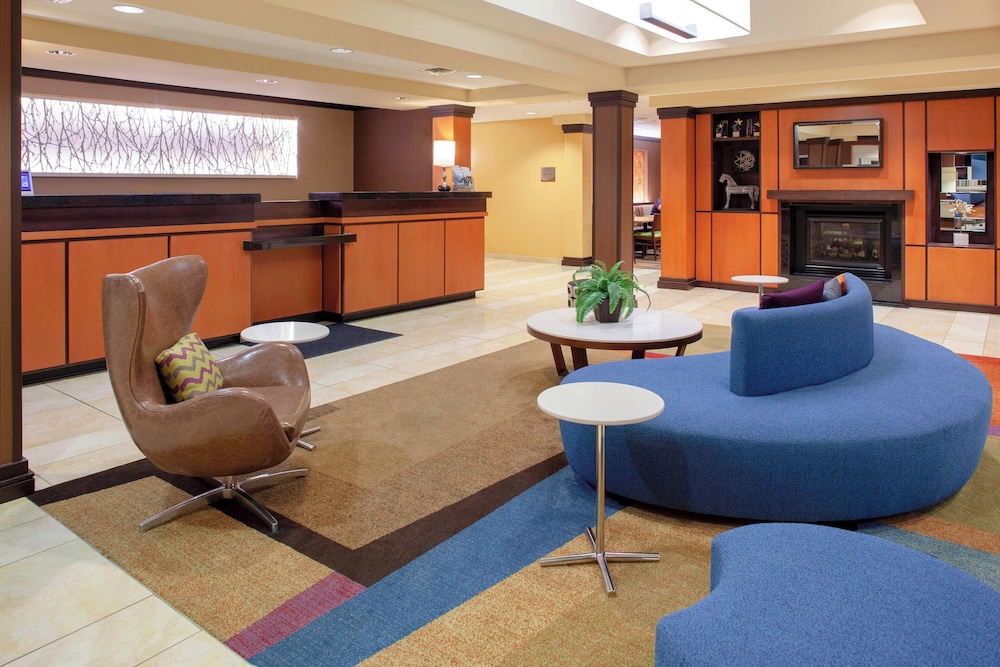 Fairfield Inn & Suites Seymour - carbon neutral hotel in Seymour