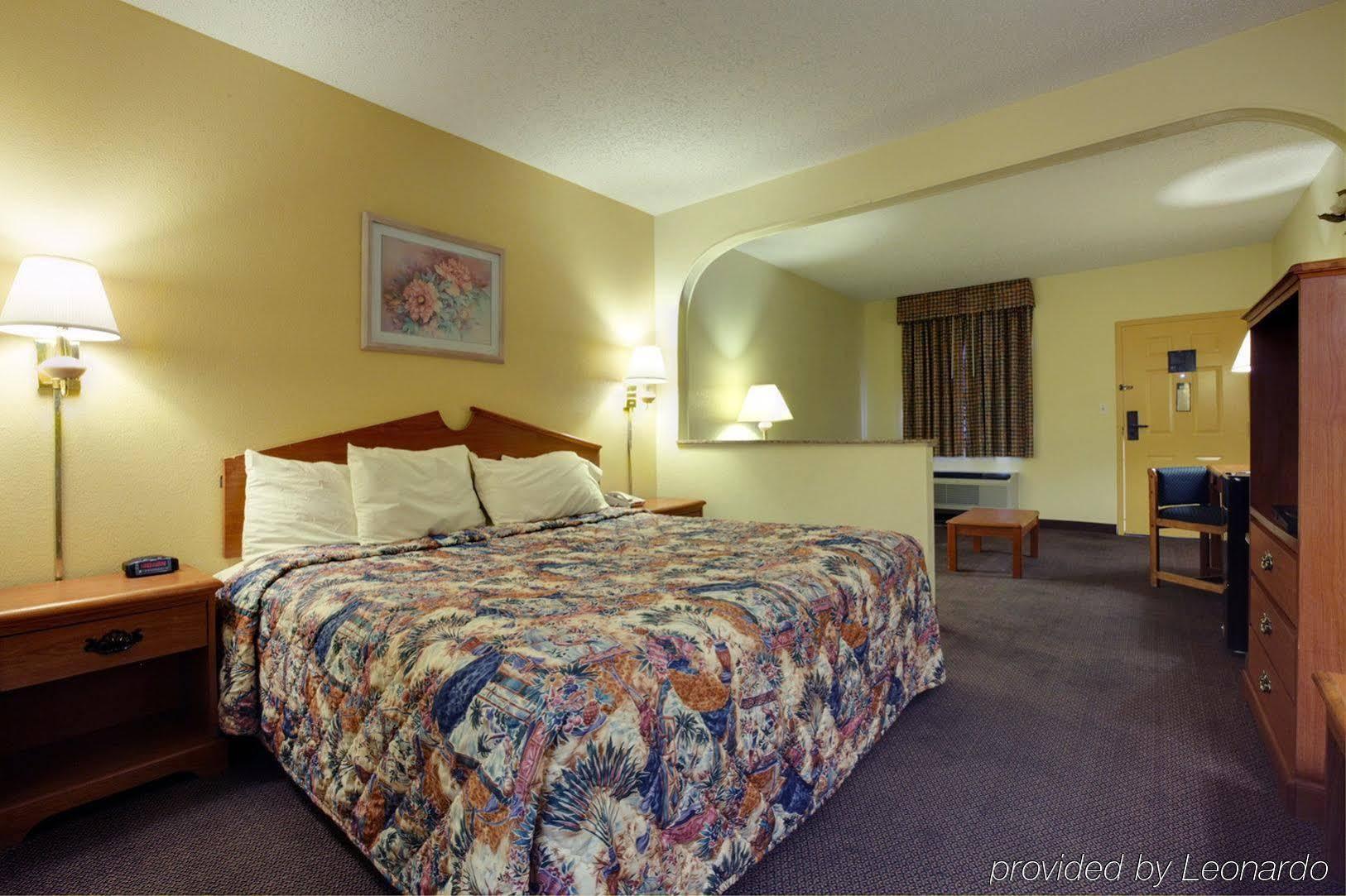 Americas Best Value Inn & Suites Senatobia - photo 4