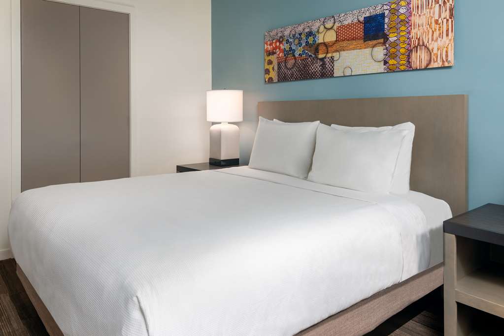 Hyatt House Orlando Airport - photo 12