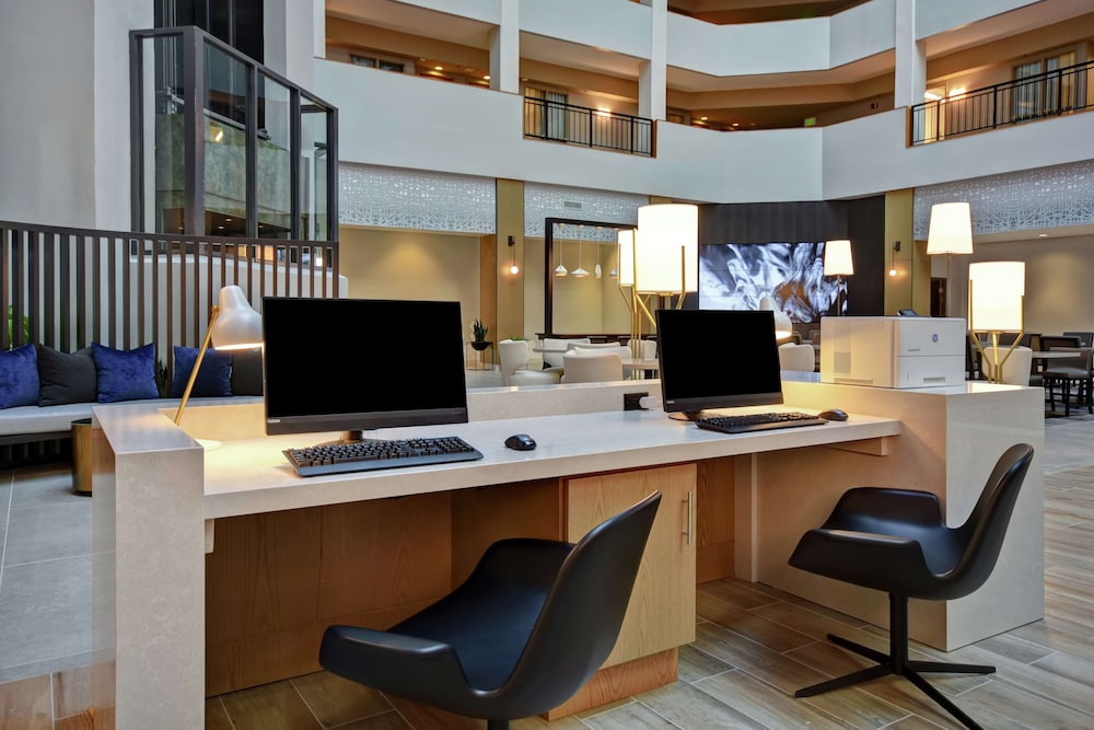 Embassy Suites by Hilton Raleigh Durham Research Triangle - photo 103