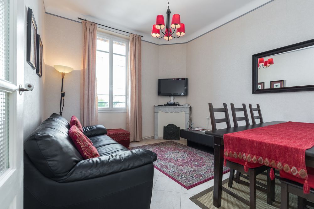 Constantine — 4-Star Luxury Hotel in Cannes, France