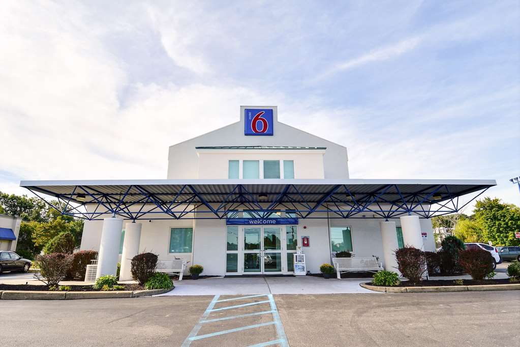 Motel 6 Tewksbury MA Boston - photo 2