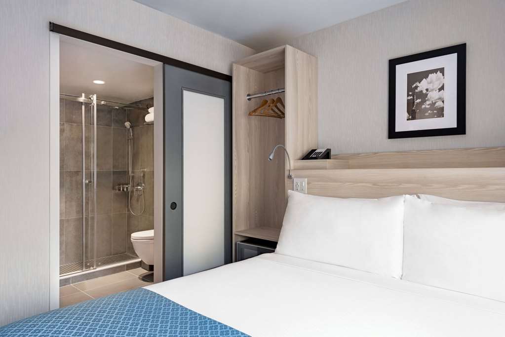 Wingate by Wyndham New York Midtown South 5th Ave - photo 14