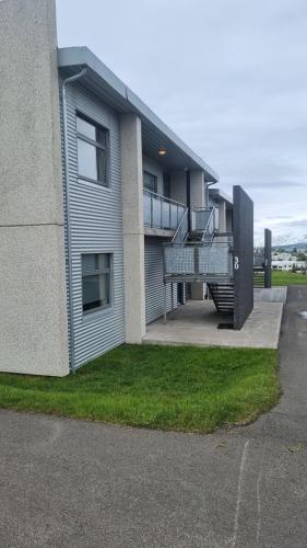 K30 5 6 pers apartment near University