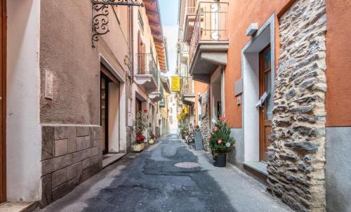 Maison Torrette — 4-Star Luxury Hotel in Aosta, Italy