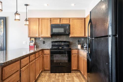 4812 Salt Lick - photo 10