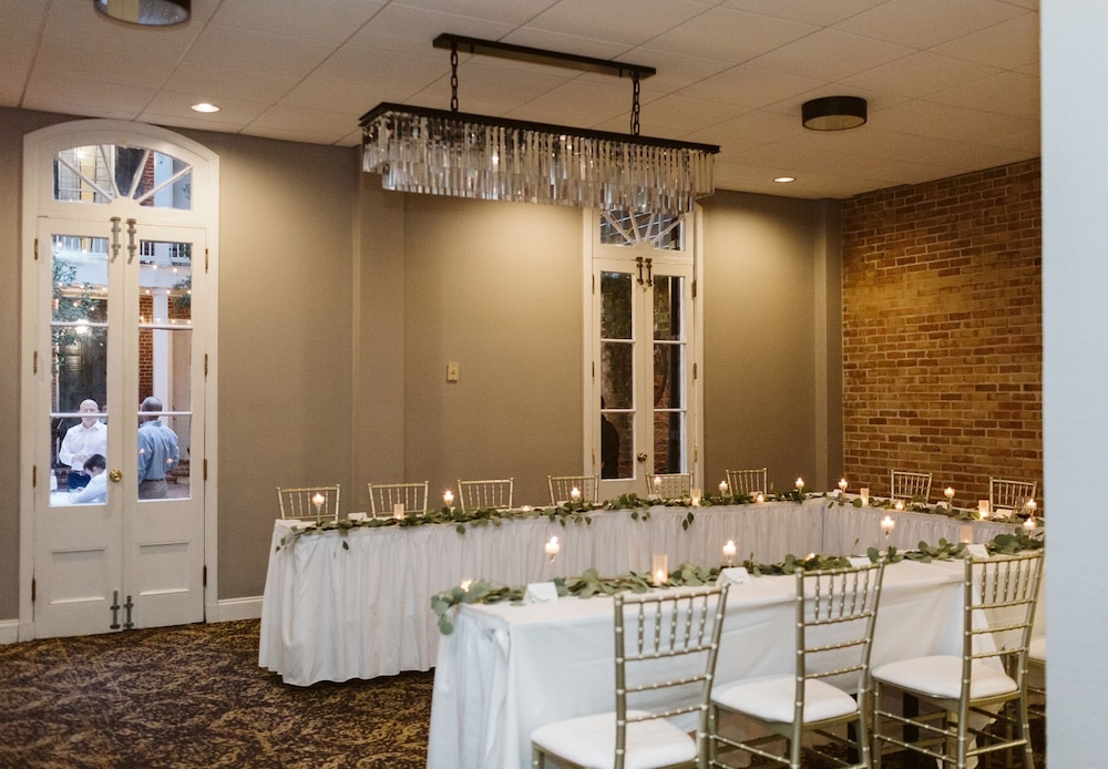 Holiday Inn French Quarter Chateau Lemoyne By Ihg - photo 34