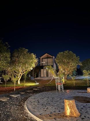 Gable Grove: Serene Retreat Camping by Homeyhuts — 5-Star Luxury Hotel in Anekal, India