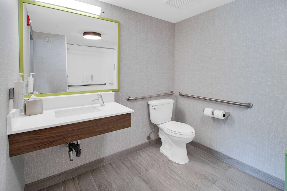 Hampton Inn & Suites Sarasota Bradenton Airport FL - photo 65