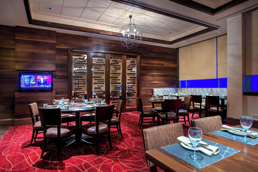 Philadelphia Airport Marriott - photo 38