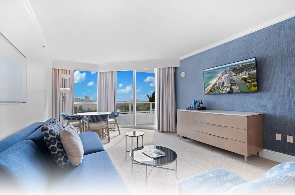 Fontainebleau Miami Beach Private Luxury Suites - photo 199