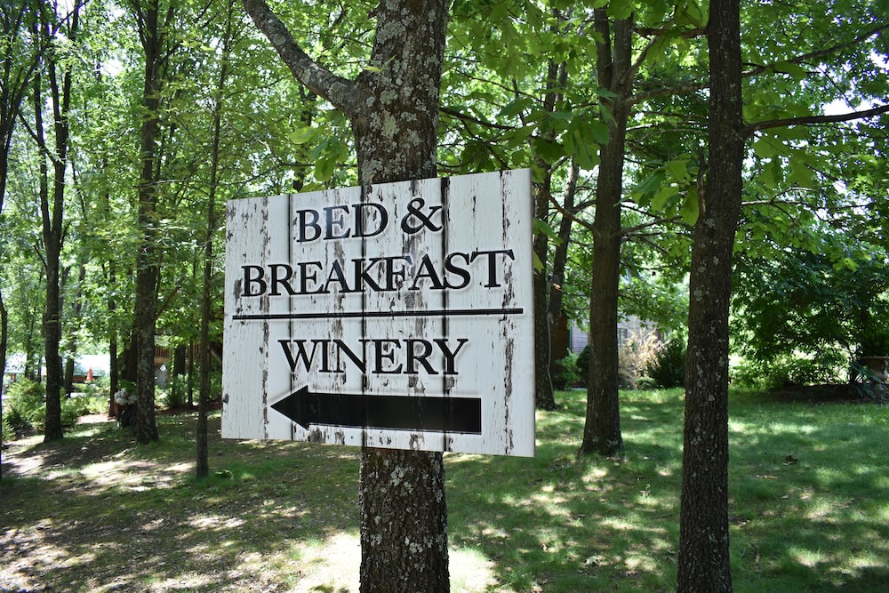 Bear Creek Lodge Cabin Resort - photo 117