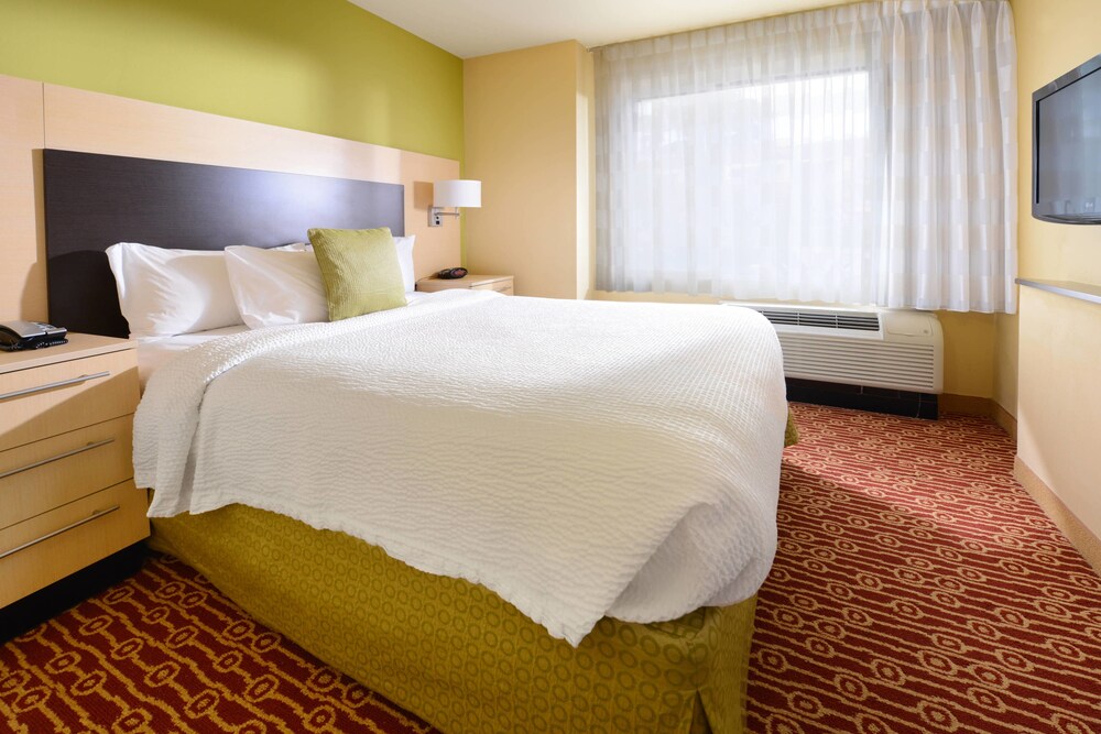 TownePlace Suites Galveston Island - photo 5