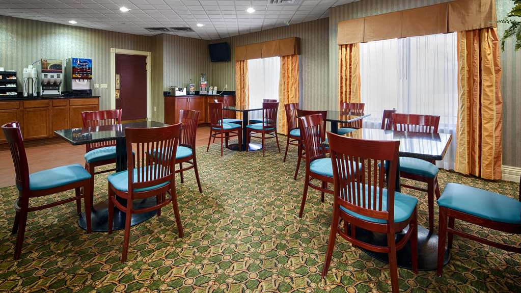 Best Western Plus Kalamazoo Suites - photo 19
