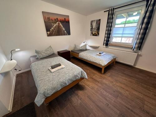 Eickhof Ferienzimmer No2 mit Bad Parkplatz Ferienhof Günter — hotel in Warnow