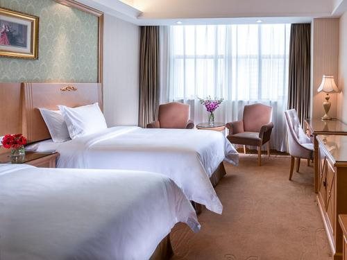 Vienna International Hotel Long Hua Wan Zhong Cheng Branch — 4-Star Luxury Hotel in Shenzhen, People's Republic of China