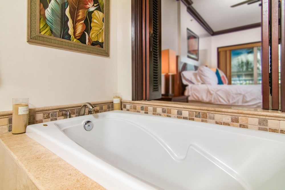 Waipouli Beach Resort C 205 - photo 12