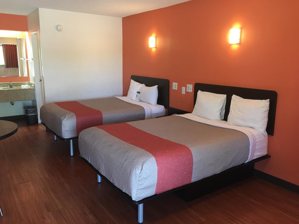 Motel 6 Richmond VA Midlothian Turnpike - photo 15