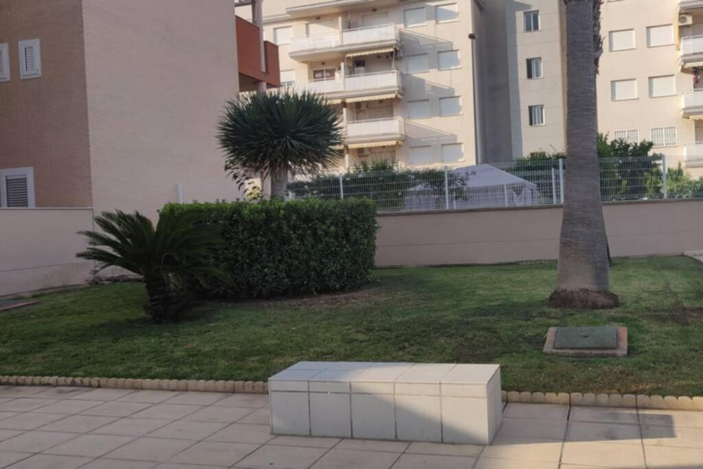 Apartamento nuevo playa de Canet de Berenguer WIFI — 4-Star Luxury Hotel in Canet D'en Berenguer, Spain