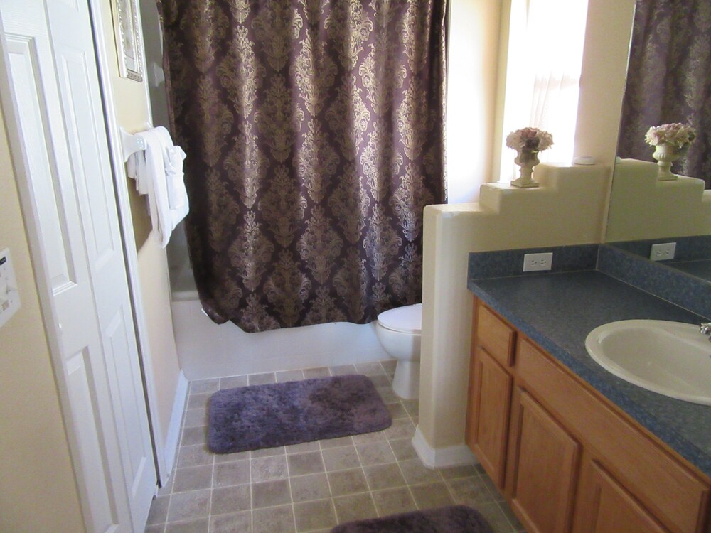 R1 Glenbrook 4 bed 2 Bath - photo 11