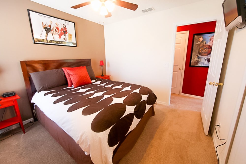 7BR 4.5BA Home in Emerald Island Resort by CV 2767 - photo 16
