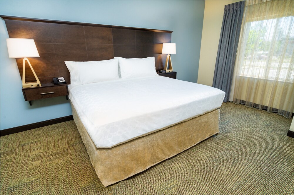 Staybridge Suites Newark Fremont by IHG - photo 6