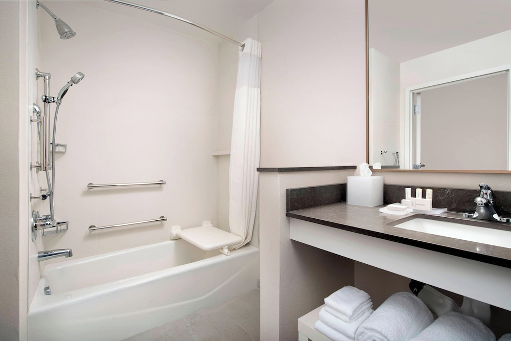 Fairfield Inn & Suites by Marriott Miami Airport West Doral - photo 15