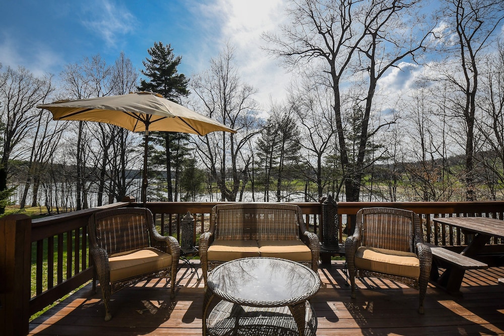 Lakeside Story - photo 49