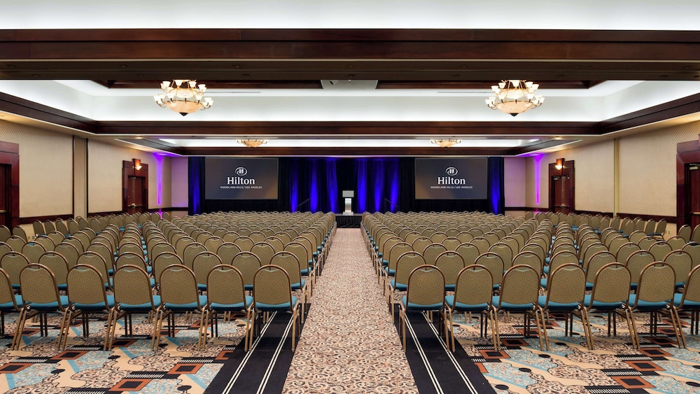Hilton Woodland Hills Los Angeles - photo 64