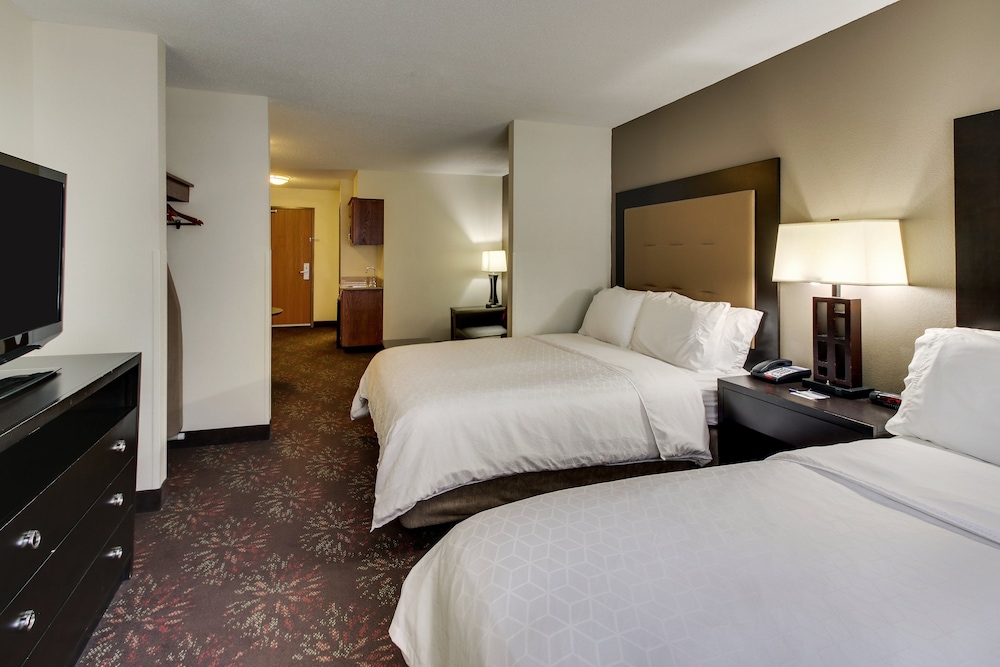 Holiday Inn Express Hotel & Suites Lancaster Lititz by IHG - photo 16