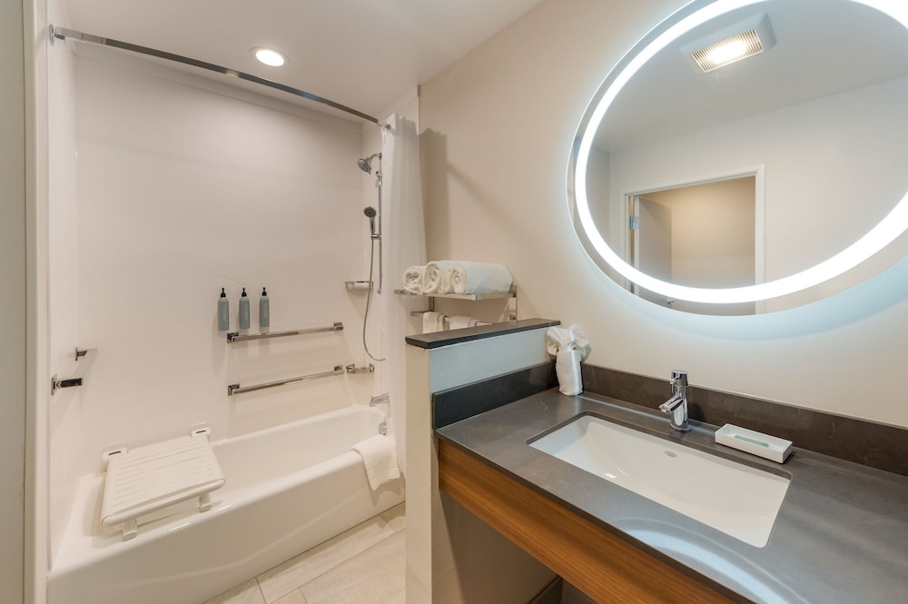 Fairfield Inn & Suites by Marriott Columbus Canal Winchester - photo 13