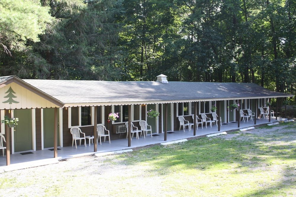 Green Haven Resort - photo 11