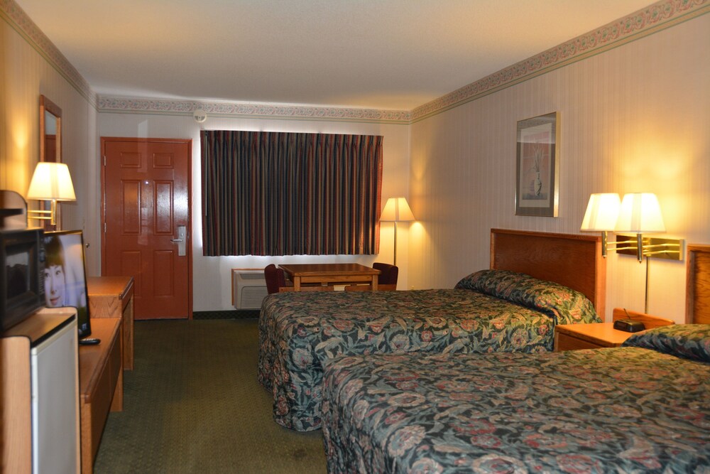 College Inn Monmouth - photo 5