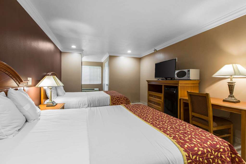Rodeway Inn Cypress Buena Park - photo 13