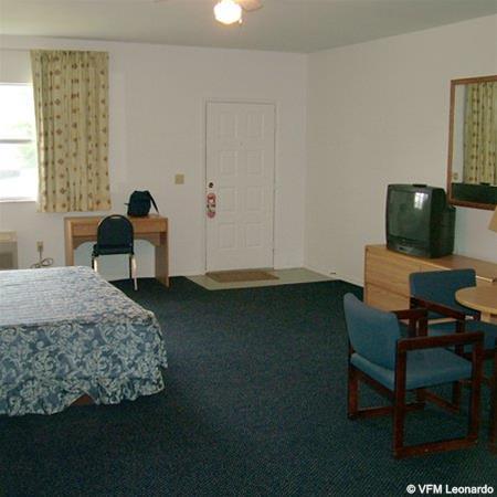 Beverly Hills Motel - featured photo