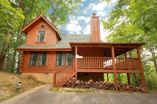 Endless Love - carbon neutral hotel in Sevierville