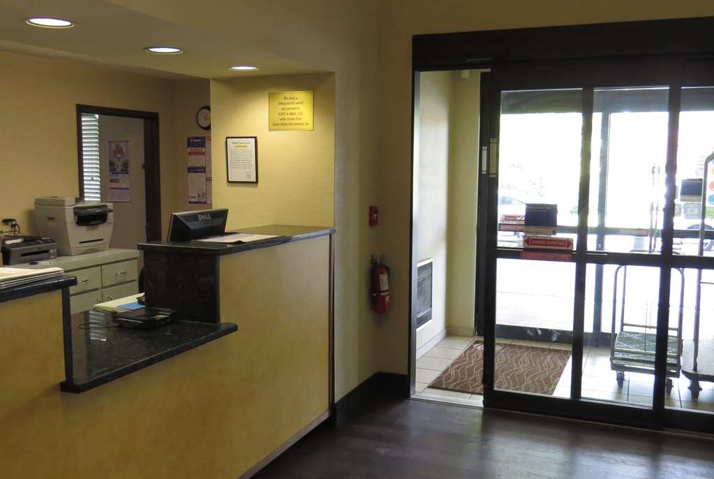 Baymont by Wyndham Rocky Mount - photo 3