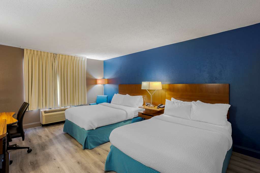 Comfort Inn & Suites Mt. Laurel Philadelphia - photo 12