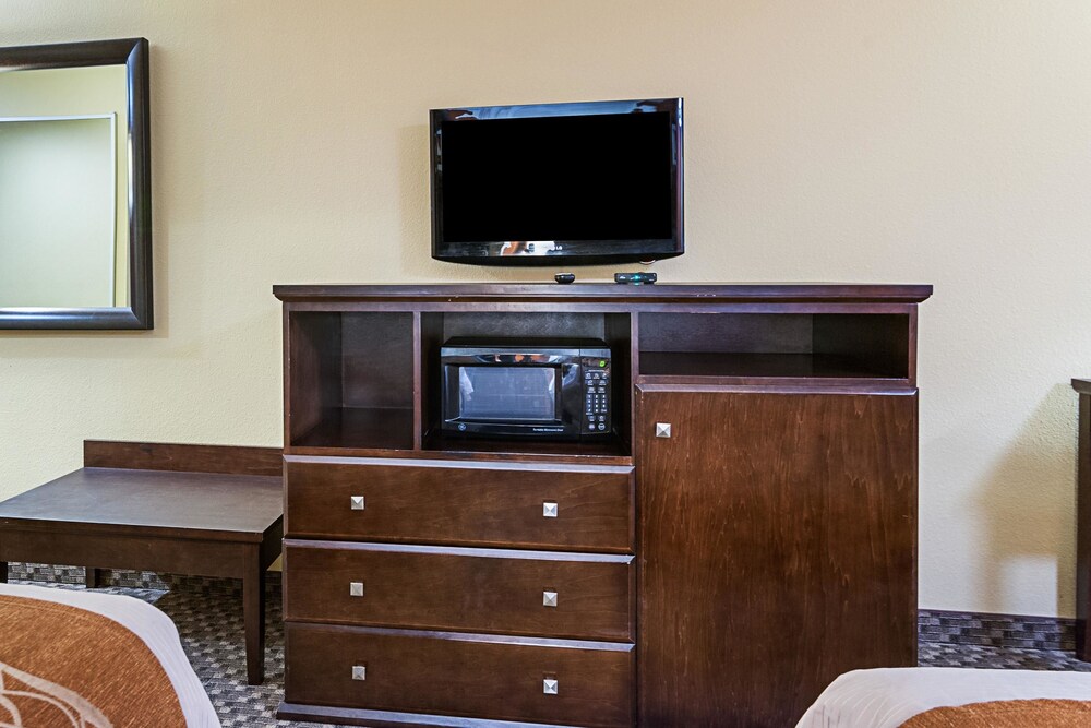 Spark by Hilton Opelousas - photo 22