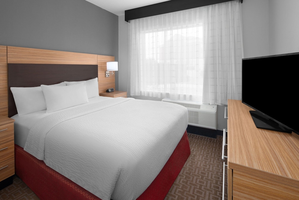 TownePlace Suites by Marriott Kingsville - photo 6