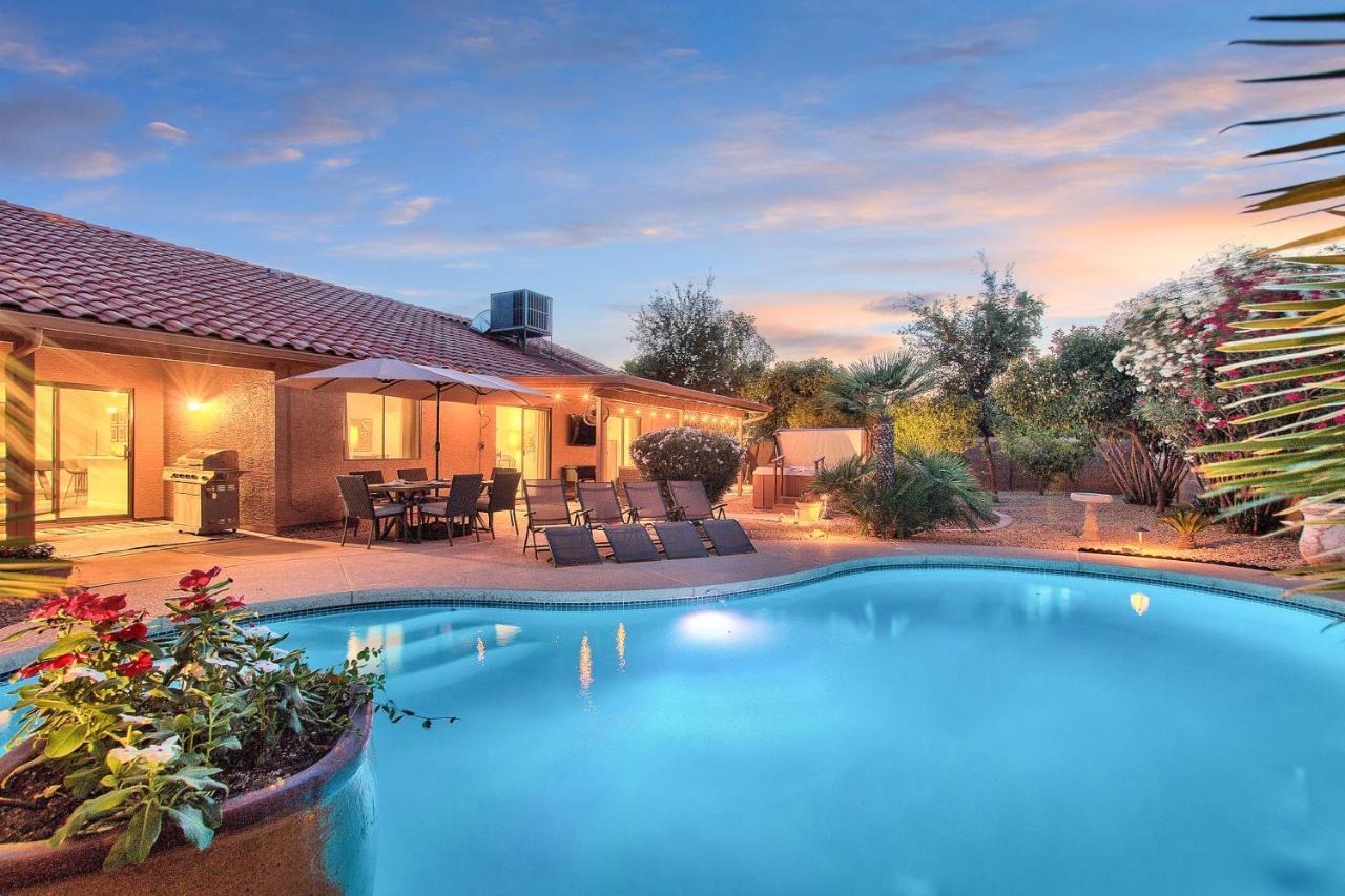 Sunset Ridge in Scottsdale, United States